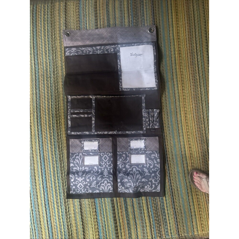 Thirty One 31 Hang Up Wall or Door Organizer brown Floral